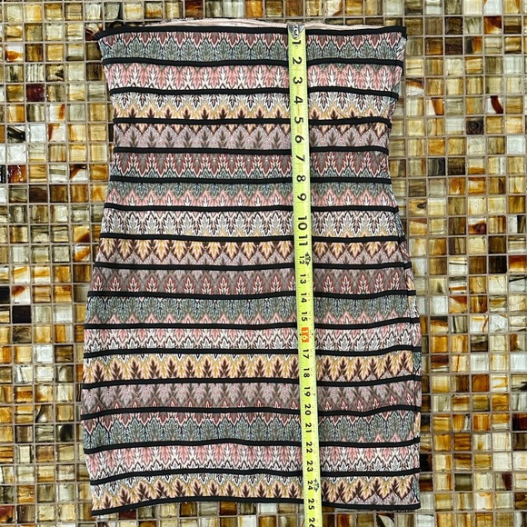 Forever 21 Strapless & Fitted Multicolor Mini Dress~Fully Lined~Side Zipper.~EUC - Picture 13 of 16